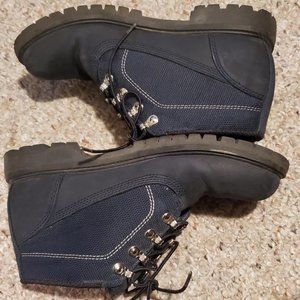 women pre-owned Timberland boots navy blue size 8M